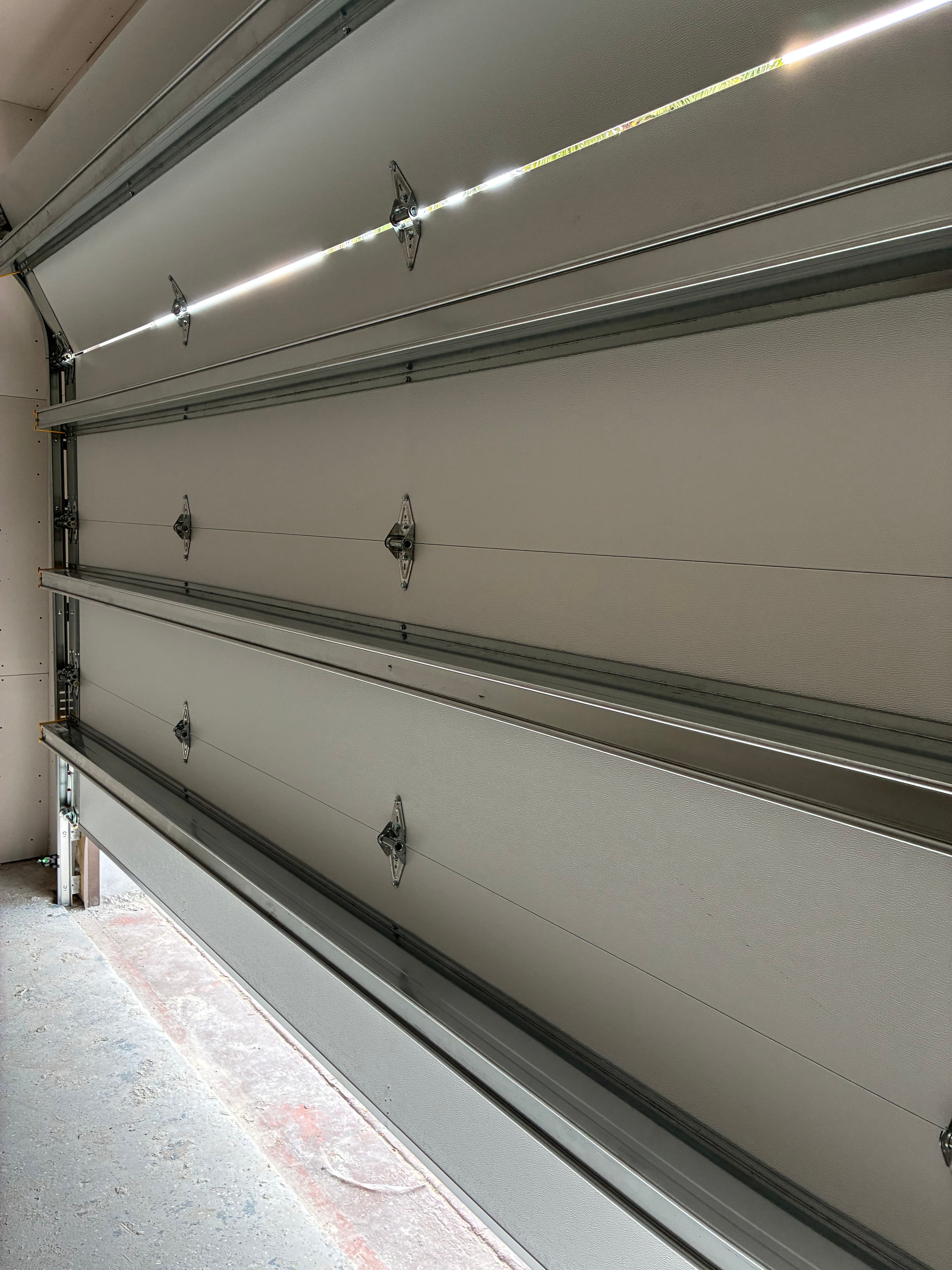 Garage door replacement in Tamarac