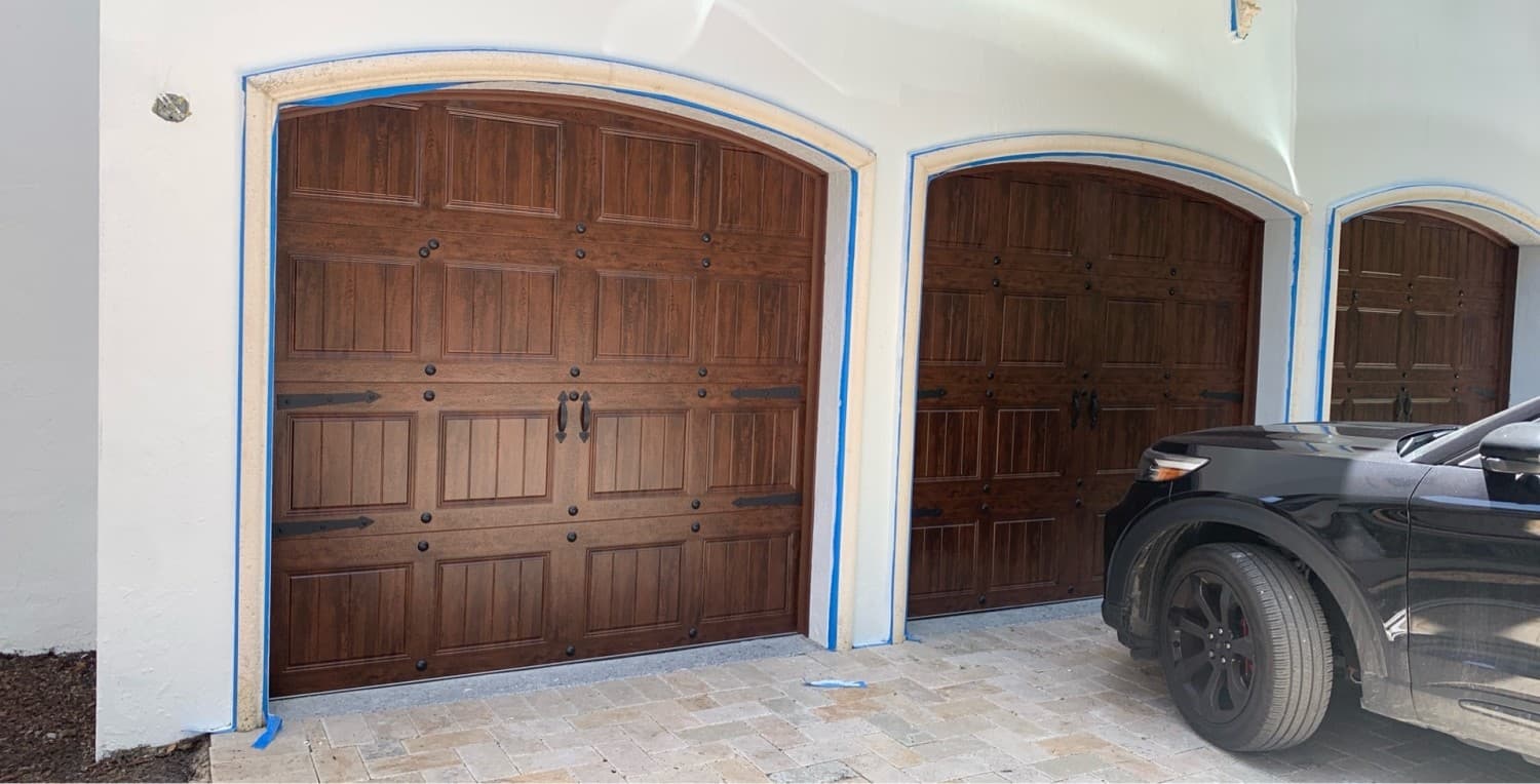 Premium garage door installation in Coconut Grove, Florida