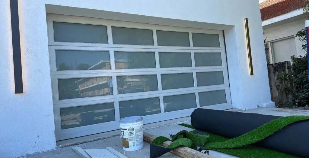 Miami Beach garage door installation