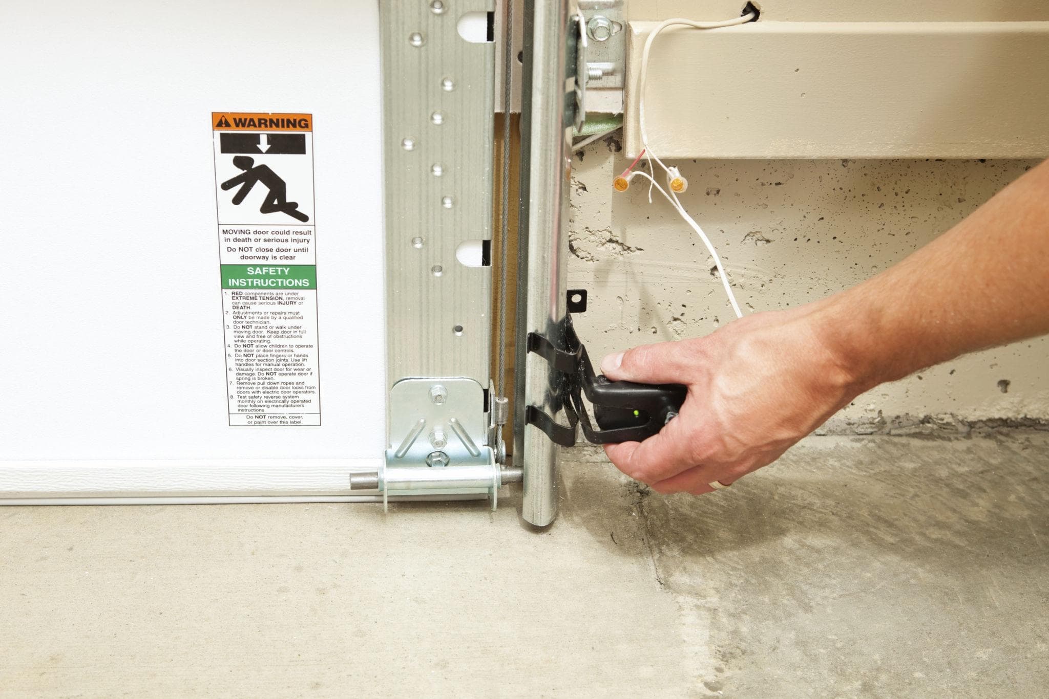 Garage door opener recommendation and diagnosis