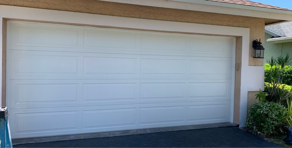 Garage Door installation in Coconut greek